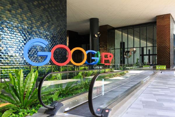 В Business Insider проанализировали данные о зарплатах сотрудников Google в первом квартале 2025 года