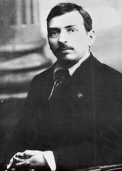 Аферисты, заговорщики, коррупционеры. Какие высокопоставленные чиновники России и СССР покончили с собой и чем они известны?