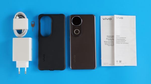 Обзор Vivo V50: фиолетовая аура