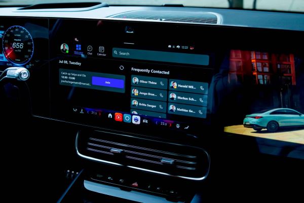 Mercedes-Benz позволит использовать камеру в Microsoft Teams во время вождения