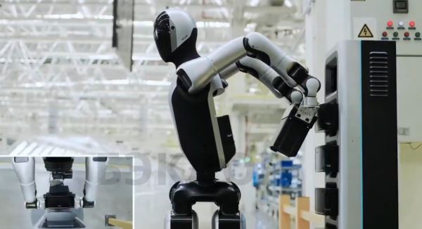 UBTech Robotics показала процедуру самостоятельной замены ячейки аккумулятора гуманоидным роботом Walker S2