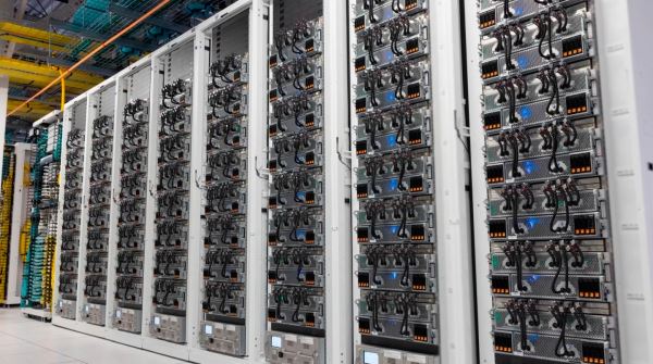 Для нового дата-центра xAI на 1 млн GPU приобретут электростанцию и перевезут в США