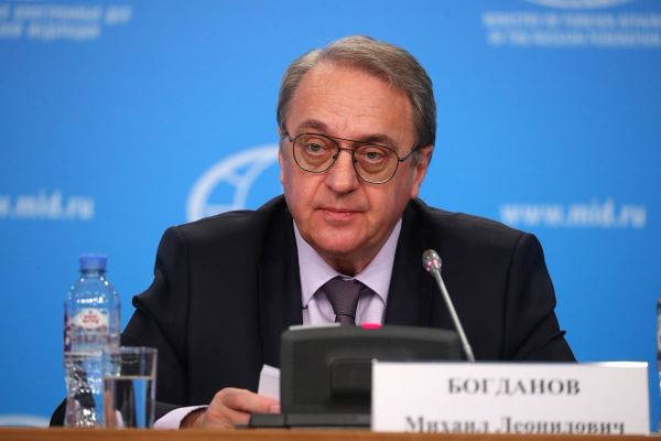 Замглавы МИД Богданова сняли с должности. Он объяснил отставку словами «уже пора»