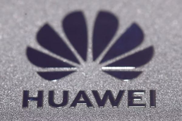 В Китае скандал: Huawei обвиняют в краже ИИ-модели у Alibaba