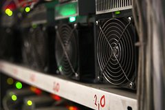 В России захотели ввести штрафы за оплату криптовалютой