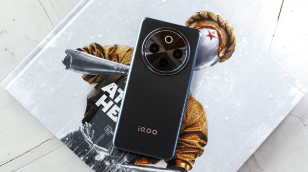 Обзор iQOO Z10: много начинки