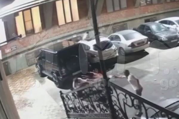 Неизвестные на «Приоре» открыли стрельбу по дагестанскому бойцу ММА. Он получил пять ранений, но выжил