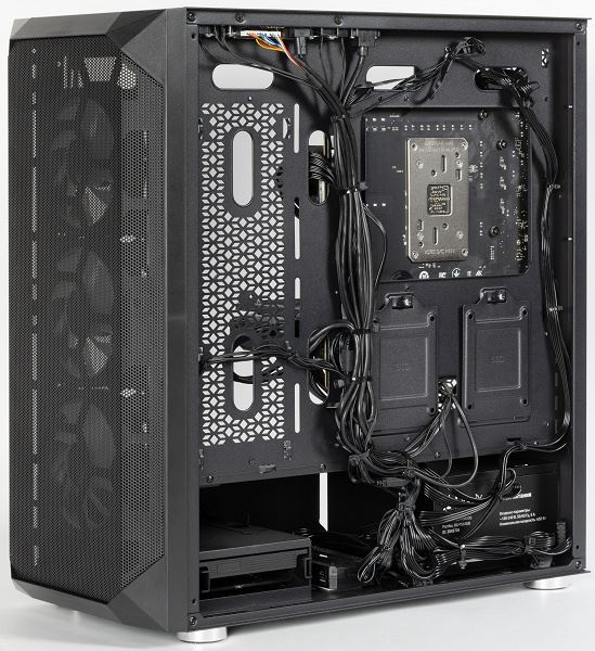 Обзор игрового системного блока Bloody BD-PC RB65C2 с Ryzen 5 7500F и GeForce RTX 4060