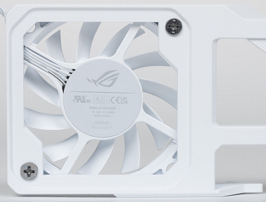 Обзор материнской платы Asus ROG Maximus Z890 Apex на чипсете Intel Z890