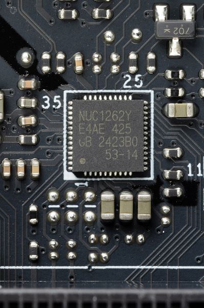 Обзор материнской платы MSI MAG B860 Tomahawk WiFi на чипсете Intel B860