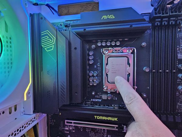 Обзор материнской платы MSI MAG B860 Tomahawk WiFi на чипсете Intel B860