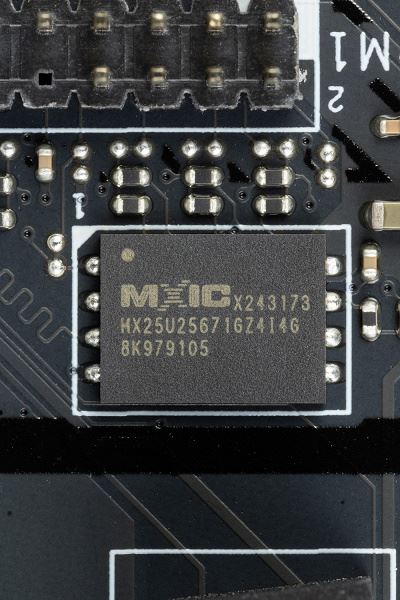 Обзор материнской платы MSI MAG B860 Tomahawk WiFi на чипсете Intel B860