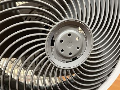 Обзор напольного вентилятора Evolution AirLeaf AL-307DC: стильный негромкий прибор с 32 скоростями воздушного потока