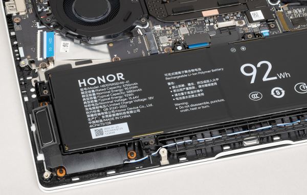Обзор ноутбука Honor MagicBook 14 Pro (FMB-P) на Intel Core Ultra 9 285H с почти идеальным OLED-экраном