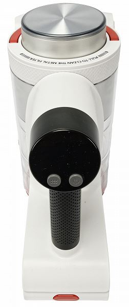 Обзор вертикального моющего пылесоса Evolution VCF2613UV