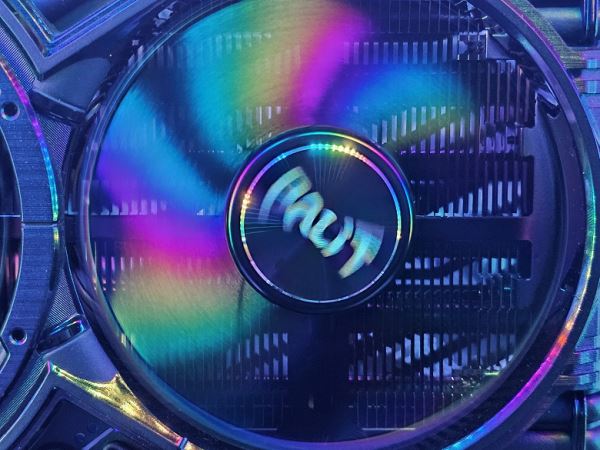 Обзор видеокарты Palit GeForce RTX 5070 GamingPro OC (12 ГБ)